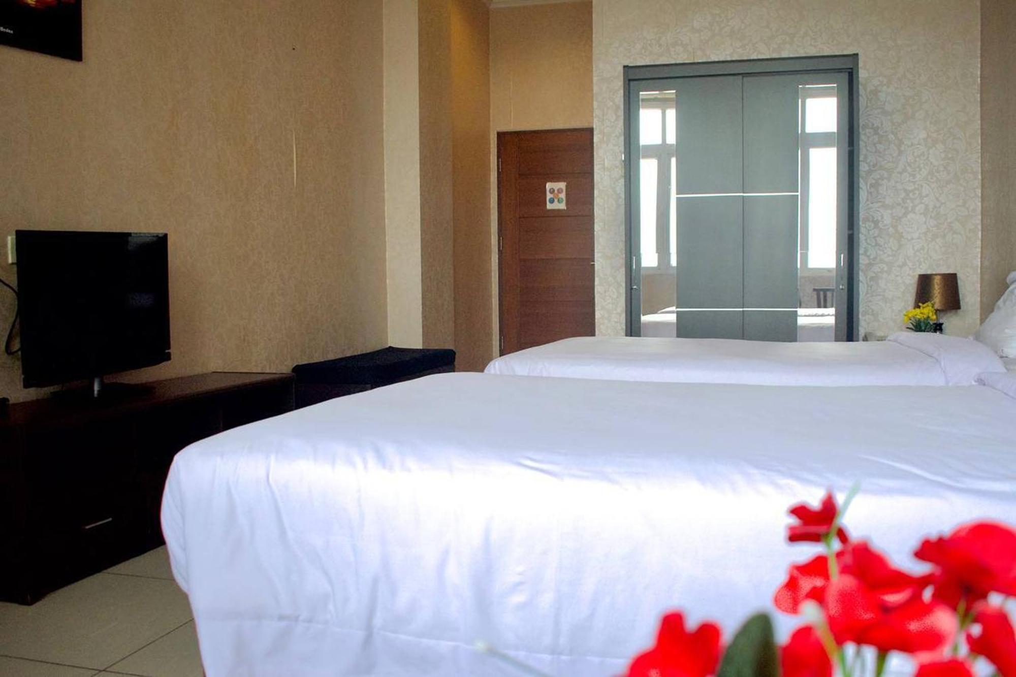 Ohulu Guesthouse Медан Екстериор снимка